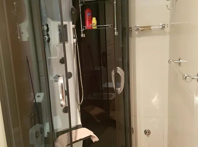 Tirana Central Apartment 地拉那